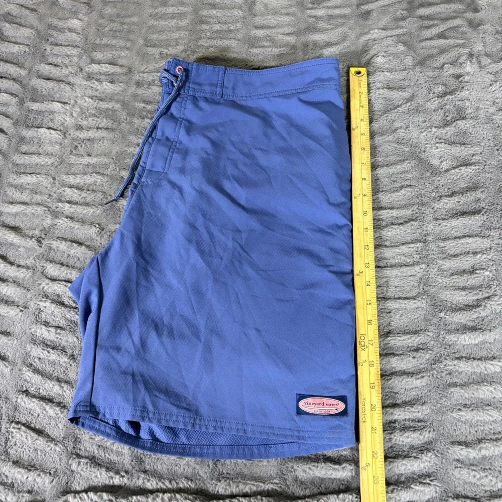 Vineyard Vines Mens Blue Chappy Board Shorts Swim Trunks Size 40 AR804